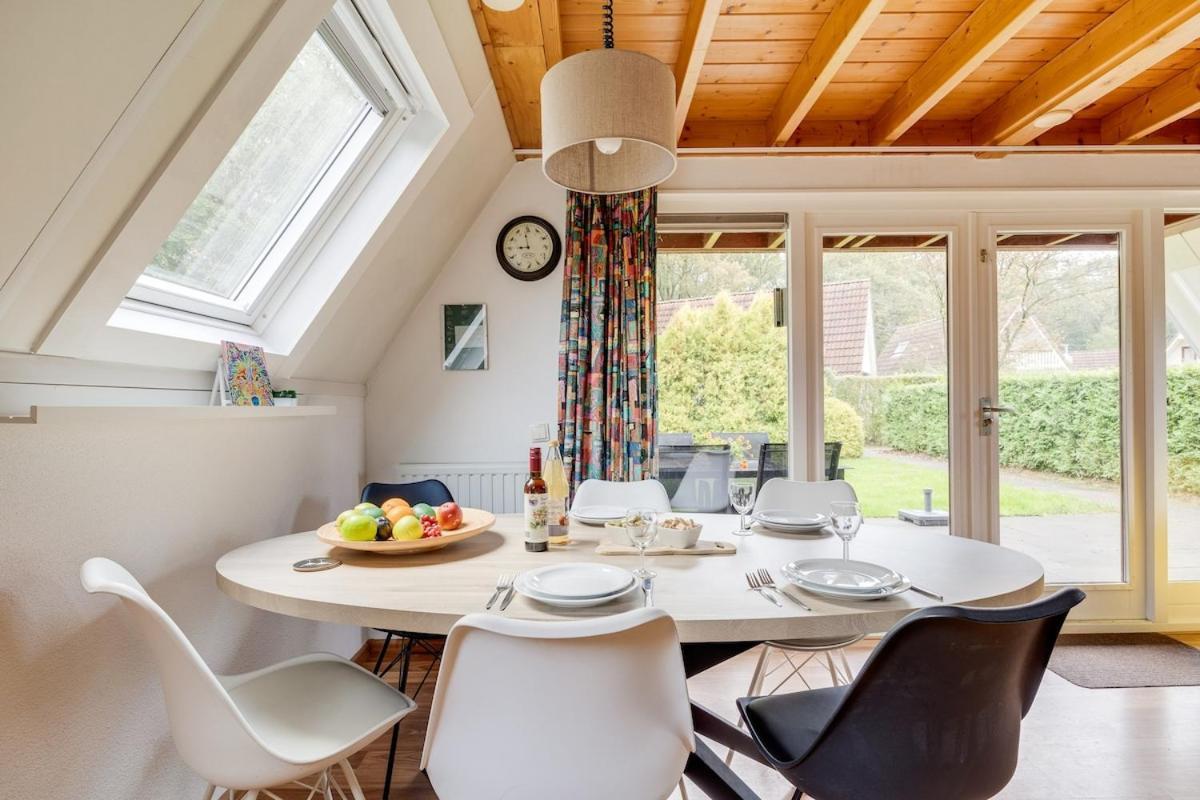 Kleine Zanglijster I Prachtig Huisje Nabij Bosrand Zwiggelte Exterior foto